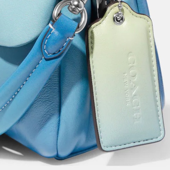 Coach Pillow Tabby LH/Aqua Multi 26 - Picture 6 of 10